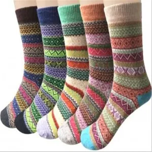 Women Retro Ethnic Style Polyester Mid-Tube Socks Winter Warm Casual Sweat-Absorbing Anti-Wear Fashion Hosiery