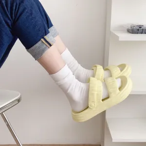 Cute Japanese style white socks for women, thin breathable cotton crew socks, fashion trend.