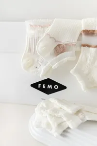 White lace ankle socks for women, sheer mesh floral design, sweet Japanese style daily wear.
