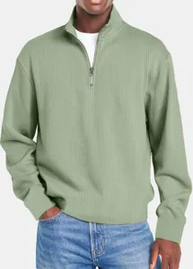Maglione casual da uomo a maniche lunghe a coste con mezza zip in verde chiaro.