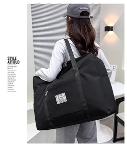 Large capacity waterproof travel duffel bag for clothing storage and moving packing organizer