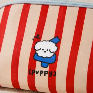 Waterproof portable underwear storage bag travel organizer pouch for socks and bras.