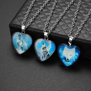 Wolf pendant necklace heart shape silver chain jewelry detail view fashion charm accessory gift
