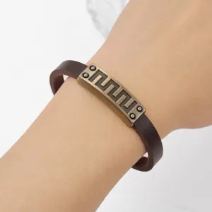 Bracciale in pelle vintage da uomo con piastra geometrica in lega di bronzo elegante.