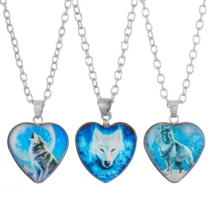 Men's wolf totem heart-shaped glass pendant necklace silver chain fashion jewelry