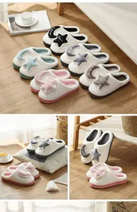 Pluche winter pantoffels met leuke ster en maan borduursels, dikke zool voor warme voeten binnen.