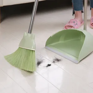 Σετ σκούπα και φαράσι με μαλακές τρίχες για σκούπισμα πατώματος και καθαρισμό μαλλιών