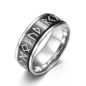 Anillo giratorio de acero titanio para hombre con grabados de runas vikingas nórdicas.