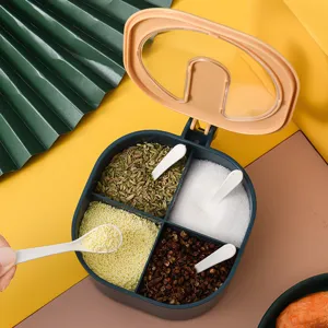 Set barattolo portaspezie da cucina a 4 scomparti con cucchiai e coperchio per la casa.