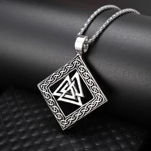 Collar con Colgante de Símbolo de Triángulo Viking Valknut Retro Envejecido Hombre Aleación de Zinc Joyería Geométrica