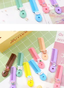 Cute cartoon children hair comb mini portable colorful plastic hair styling tool detail view