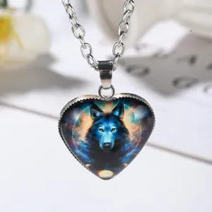 Men wolf totem heart pendant necklace silver chain fashion jewelry accessory for men