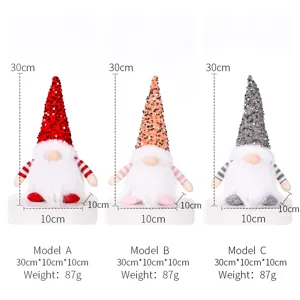 Kerst verlichte gnomen decoratie met pailletten hoed en LED verlichting thuis 30cm