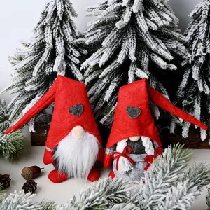 Set xristoygenniatikon kosmision kouklas choris prosopo, xaritomena peluxika paixnidia.