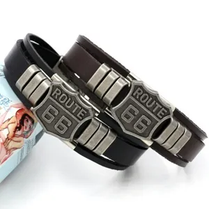 Pulsera vintage de cuero PU multicapa con dije de metal Route 66 para hombre estilo.