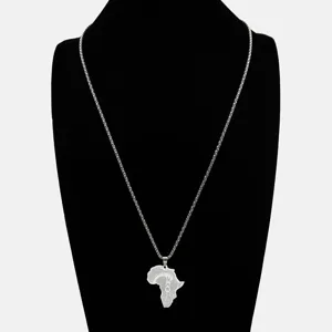 Edelstahl afrikanische Karte Anhänger Halskette für Damen Herren Mode Schmuck Zubehör.