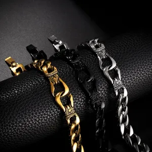 Vista dettagliata di bracciali da uomo in lega con incisione totem vintage in oro, nero e argento.
