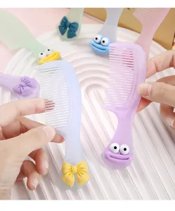 Mini schattige snoepkleur haar kam draagbare tekenfilm student zak haar borstel set