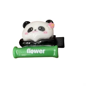 Bonita pinza de pelo de panda para niños, accesorio de cabello de dibujos animados para niñas.