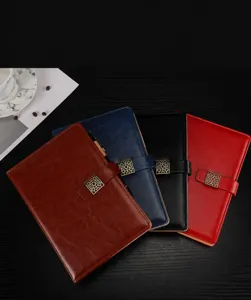 Taccuino per Affari A5 Diario in Pelle PU Copertina Rigida Planner Con Fibbia in Metallo Scatola Regalo per Ufficio Cancelleria Scolastica