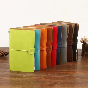 Carnet de notes en similicuir vintage A6 avec bande élastique, agenda portable coloré.