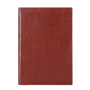 A5 minimalistikos dermatinos tomos simetariou gia to grafeio kai tis synantiseis