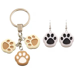 Cute animal paw keychain and earrings set resin cute pet charm jewelry accessories.