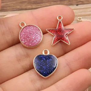 Set de pendentifs brillants en alliage avec rond rose, étoile rouge et cœur bleu pour DIY.
