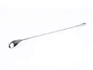 Détail de cuillère de bar en acier inoxydable, long manche torsadé pour cocktail mélangeur.