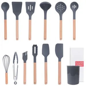 12-teiliges Silikon Küchenhelfer Set mit Holzgriffen und Aufbewahrungsbehälter zum Kochen.
