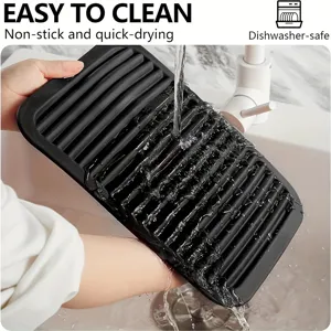 Silicone dish drying mat detail, ribbed kitchen mat, heat-resistant, easy cleaning wash