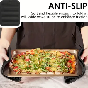 Thickened silicone heat-resistant mat, anti-slip and anti-scald kitchen table mat for safe use.