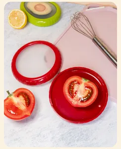 Silicone food preservation cover detail view, fresh keeper lid for kitchen daily use.