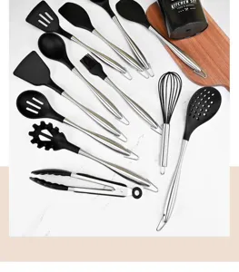 Ensemble d'ustensiles de cuisine en silicone et acier inoxydable, résistants, 12 pcs.