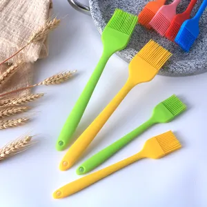 Silicone Basting Brush Kitchen Pastry Oil Brush Heat Resistant BBQ Brush For Baking Cooking Grilling Food Brush Kitchen Tools