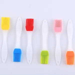 Silicone basting pastry brushes set, heat resistant oil brushes for baking and BBQ cooking.