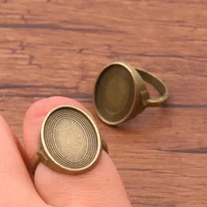 Antikbronze ovale Ringrohlinge Fassungsschale für DIY Cabochon Schmuckherstellung, Ringbasis.