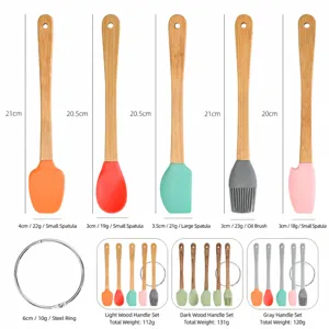 Set di utensili da cucina in silicone con manico in legno resistenti al calore per forno.