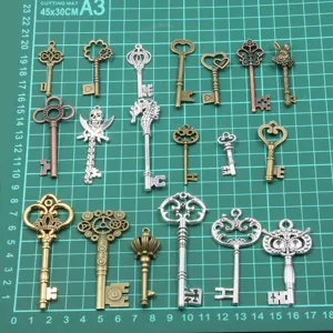 Steampunk Legierung Schlüssel Anhänger Detail, verschiedene Formen für DIY Schmuck Basteln.