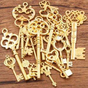 Steampunk Skelettschlüssel Anhänger, Vintage Gold Legierung Schmuck für DIY Handwerk