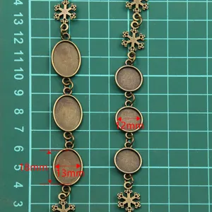 2 Stile Weihnachten Schneeflocke DIY Legierung Lünette Kette, 12mm rund 13x18mm oval Schmuck.