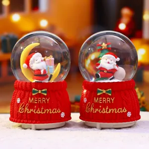 Süße Weihnachts-Schneekugel Spieldose mit Weihnachtsmann, leuchtende Tischdeko Figur.