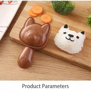 Detalle del molde de bolas de arroz perrito lindo que muestra la forma de perro y snack.