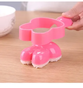 Rosa Hase Reisball Form, niedliches Sushi Werkzeug für Küche und Kinderbento Zubereitung.