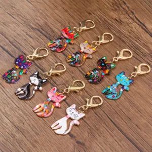 Pendentif chat goutte d'huile en alliage 8 couleurs bijoux DIY avec fermoir mousqueton KC
