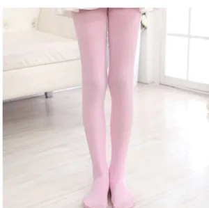 Weiche pinkfarbene Samtstrumpfhose Detailansicht, bequeme elastische Strumpfhose für Alltag.
