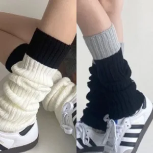 Knitted leg warmers for women girls, colorblock winter warm slouch socks calf hosiery.