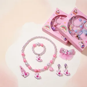 Kids unicorn jewelry gift set detail showing cute necklace, bracelet and accessories.