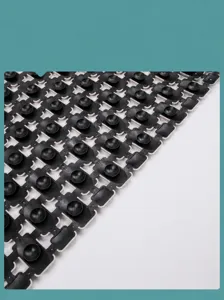 Vue detaillee du dos du tapis de bain antiderapant avec ventouses denses pour une adhesion forte.