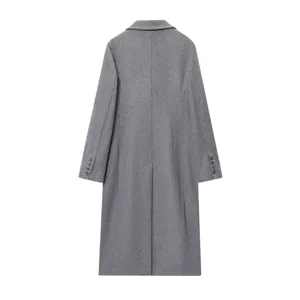 Mode femme long manteau melange laine gris vetement exterieur detail, elegant vetement hiver.